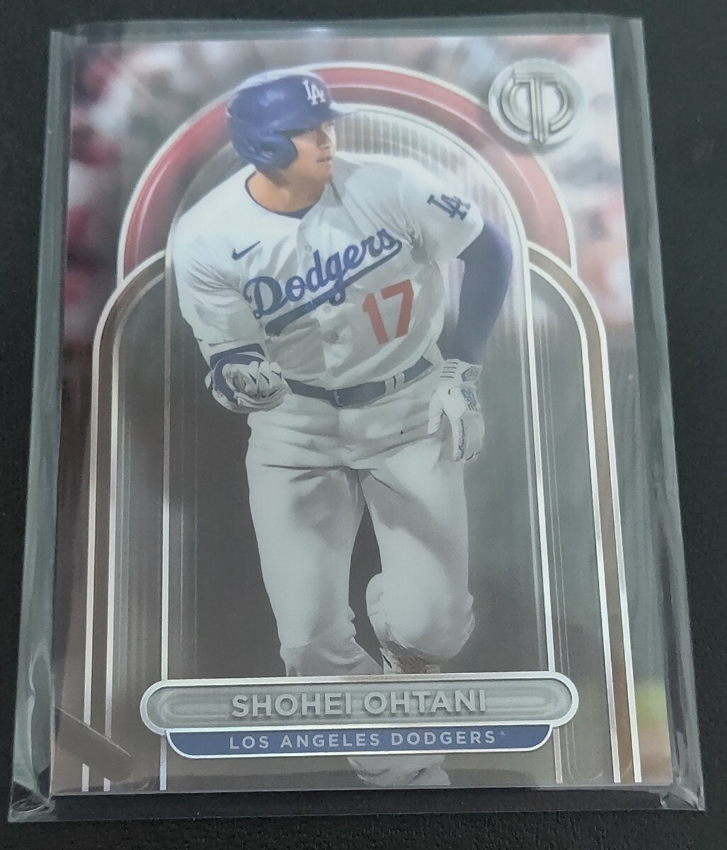 大谷 翔平 2024 Topps Tribute Base Card ドジャース dodgersの画像1