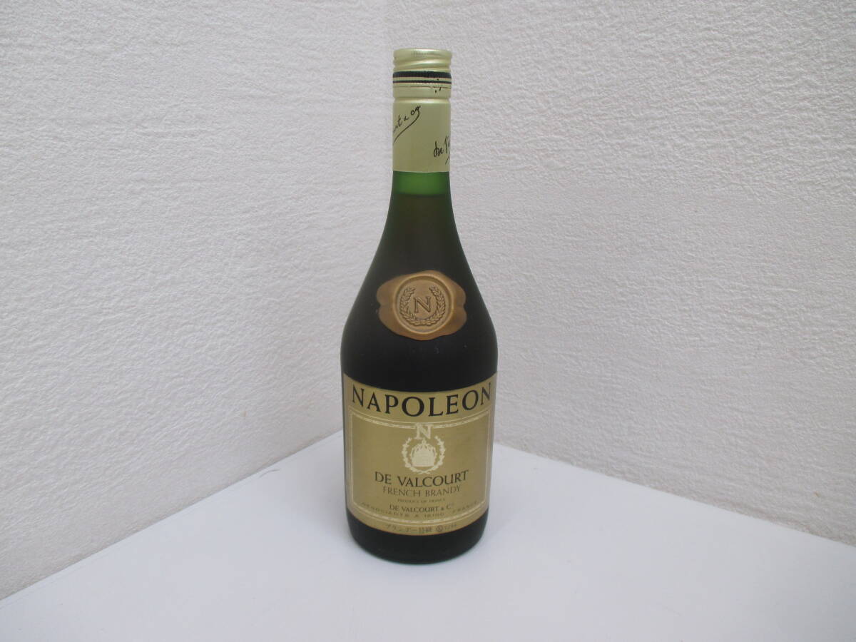 4411 酒祭 洋酒祭 デヴァルコート ナポレオン 700ml 40度 未開栓 ブランデー NAPOLEON DE VALCOURT 古酒の画像1