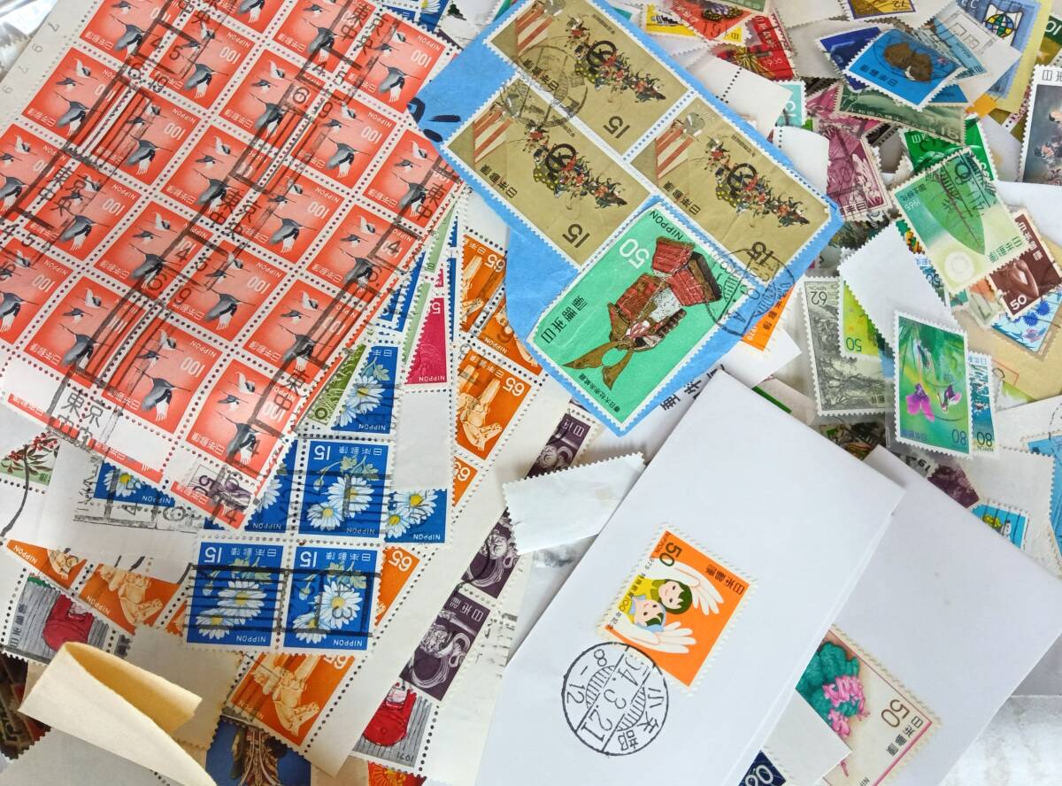 ■【同梱不可】使用済み切手 日本 まとめ売り 約12㎏■mt171の画像2