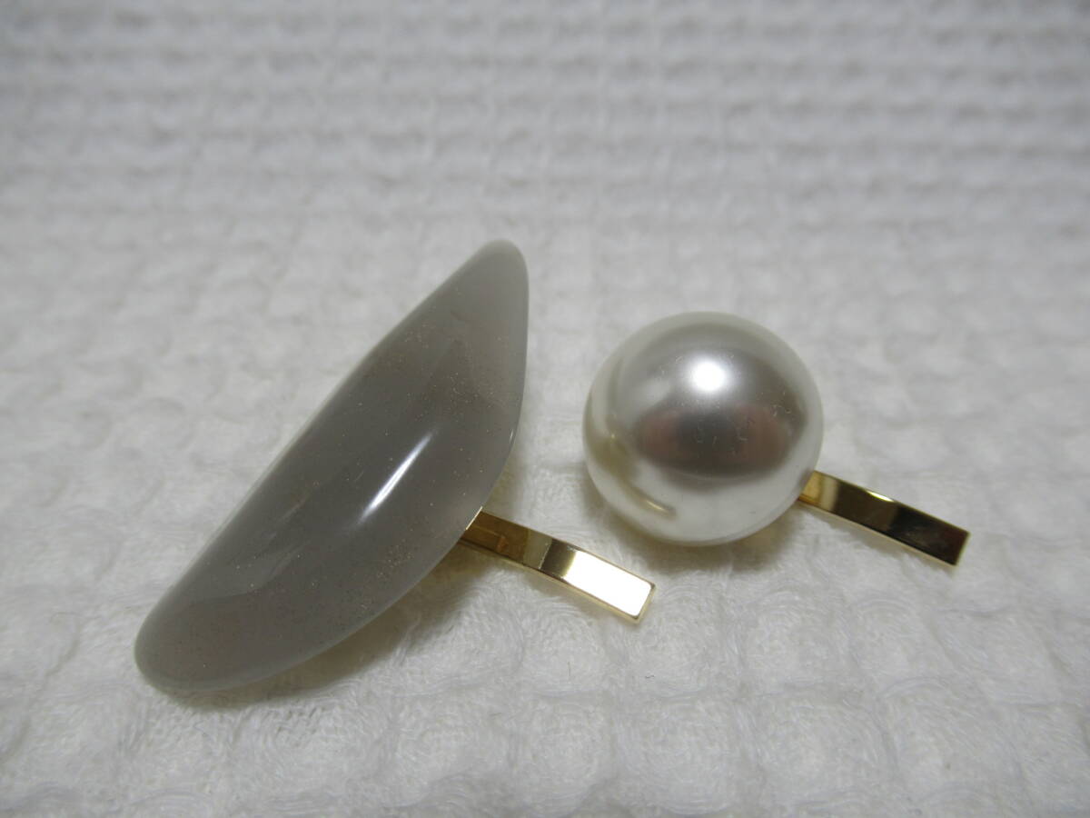  gray series color three day month type resin pearl. half lamp type Gold po knee hook 2 point set 