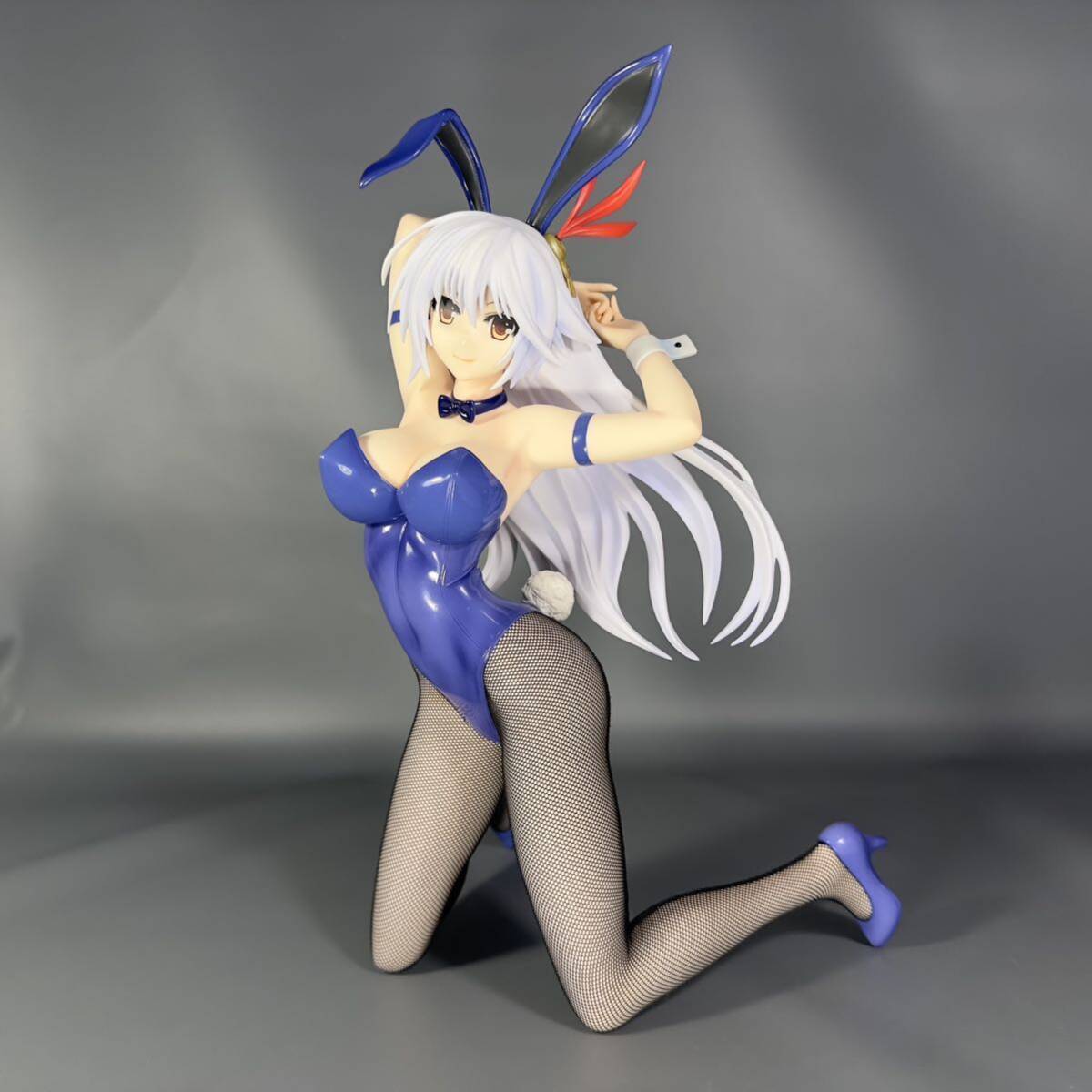 グッドスマイルカンパニー 1/4 エレオノーラ＝ヴィルターリア バニーVer. 魔弾の王と戦姫 完成品 美少女 フィギュア 中古 箱付 開封品 難有の画像2