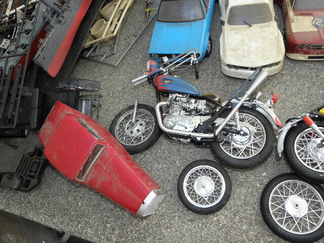 古い プラモデル ジャンク品 まとめて / 昭和レトロ 自動車 オートバイ 旧車 _画像4