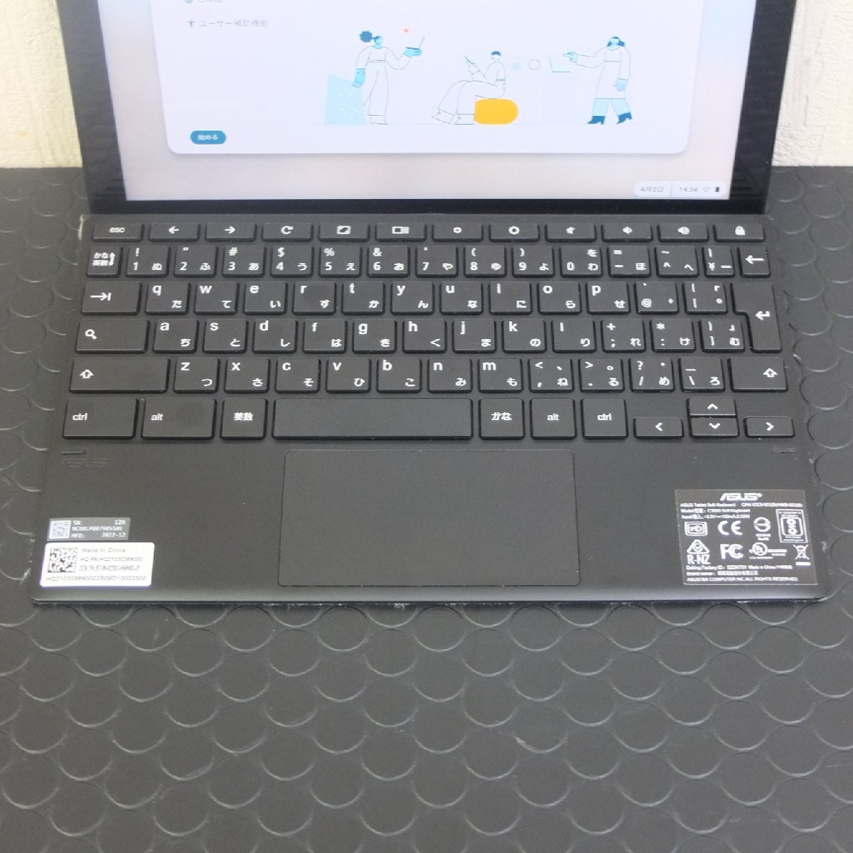 動作良品 ASUS Chromebook Detachable CM3 (CM3000DVA-HT0010) 10.5インチ/ChromeOS/MediaTek MT8183/4GB/64GB リファービッシュ品_画像3