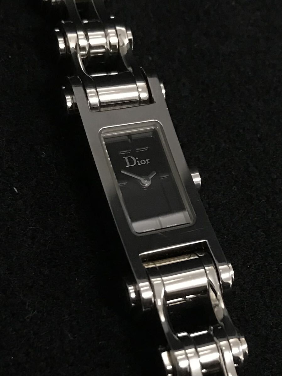 C837★稼働 良品 Dior ディオール QZ D104-100 スクエア 黒文字盤 レディース腕時計 電池交換済み_画像2