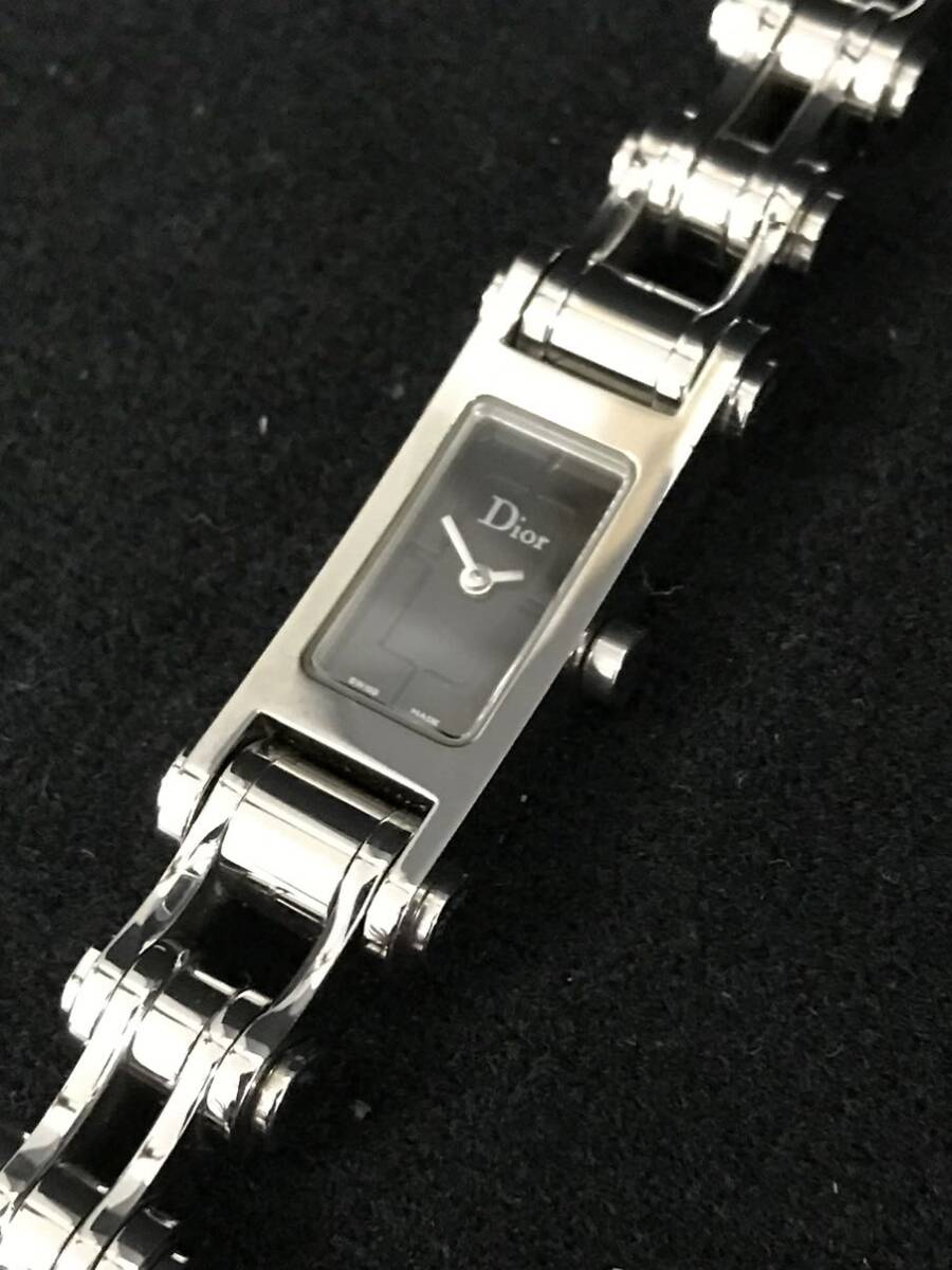C837★稼働 良品 Dior ディオール QZ D104-100 スクエア 黒文字盤 レディース腕時計 電池交換済み_画像3