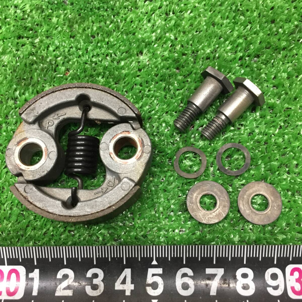 三菱 遠心クラッチ TL26 クラッチシュー F26M ビーバー TL26PSD 三菱 遠心クラッチ TL26 クラッチシュー F26M ビーバー TL26PSD