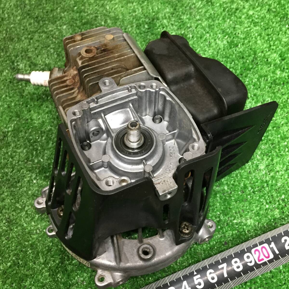 ゼノア　エンジン　G26L　マフラー　BK2650　くるくるカッター　BKV2650　EZ　背負式刈払機　ZENOAH_画像2