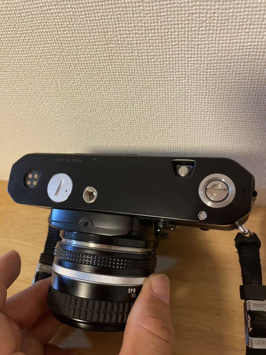 【美品】Nikon ニコン FM2 フィルムカメラ　一眼レフカメラ ケース付き_画像4
