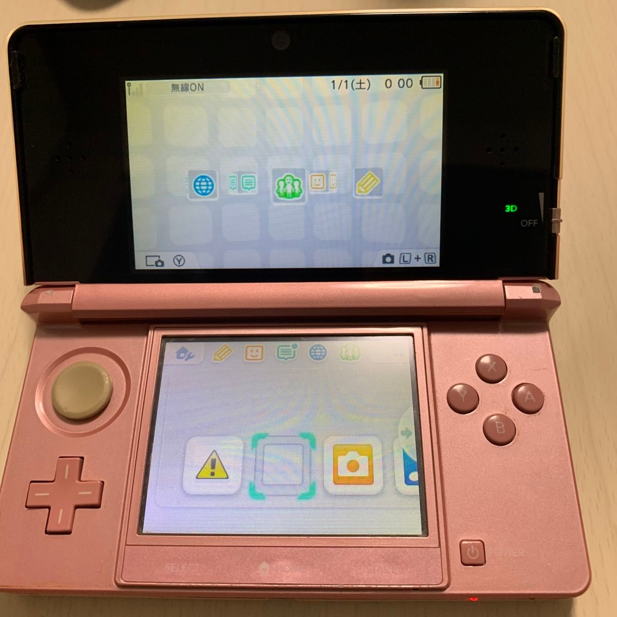 【ジャンク】ニンテンドー3DS ミスティピンク　任天堂　Nintendo