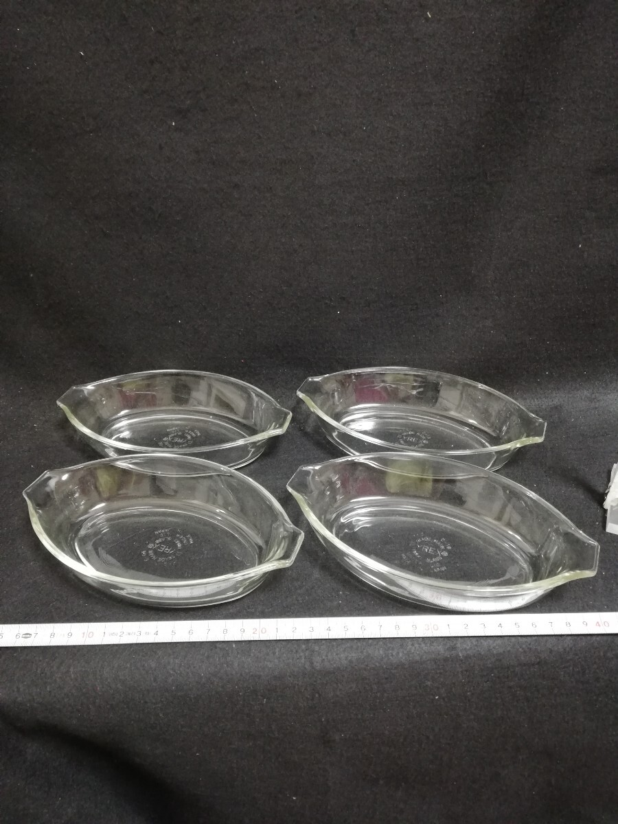 S411.昭和レトロ　パイレックス　岩城ガラス　グラタン皿 プレート 食器　4枚セット/60_画像1