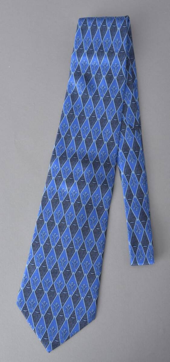 新品同様 ランバン ネクタイ ダイヤ シルク ブルー 菱形 装飾具 紺 総柄 フランス製 ビジネス 紳士 スーツ LANVIN ブランド ※N103
