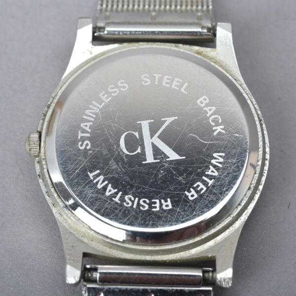 良品 Calvin Klein カルバンクライン 腕時計 稼働 41.6g シルバー ストライプ クウォーツ メッシュ ウォッチ ブランド #N〇681の画像3