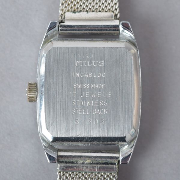 良品 MILUS ミリス 腕時計 稼働 25.2g 17JEWELS 8 606 シルバー 手巻き ウォッチ ブランド ビンテージ アンティーク #N〇736_画像3