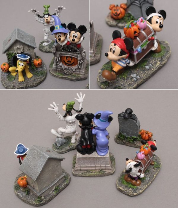  beautiful goods Disney Halloween village 12 point set Mickey minnie Donald Goofy ornament HALLOWEEN light sound #1400008/k.g