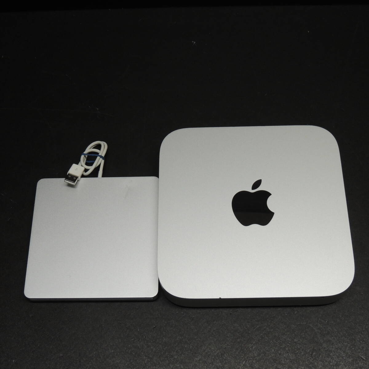 【検品済み】APPLE Mac mini (Late 2014) A1347 Core i5 メモリ8GB SSD480GB / DVDドライブ付き A1379 管理:s-94_画像1