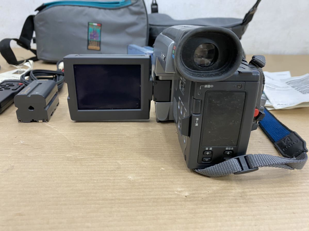 SONY ソニー ビデオカメラレコーダー CCD-TRV90 video Hi8 の画像6