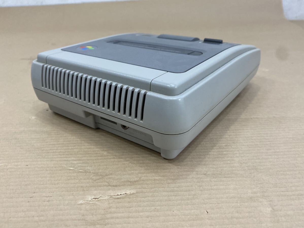 Nintendo スーパーファミコン ゲーム機本体 SHVC-001 コントローラー ×2点 アダプター 端子コードの画像5