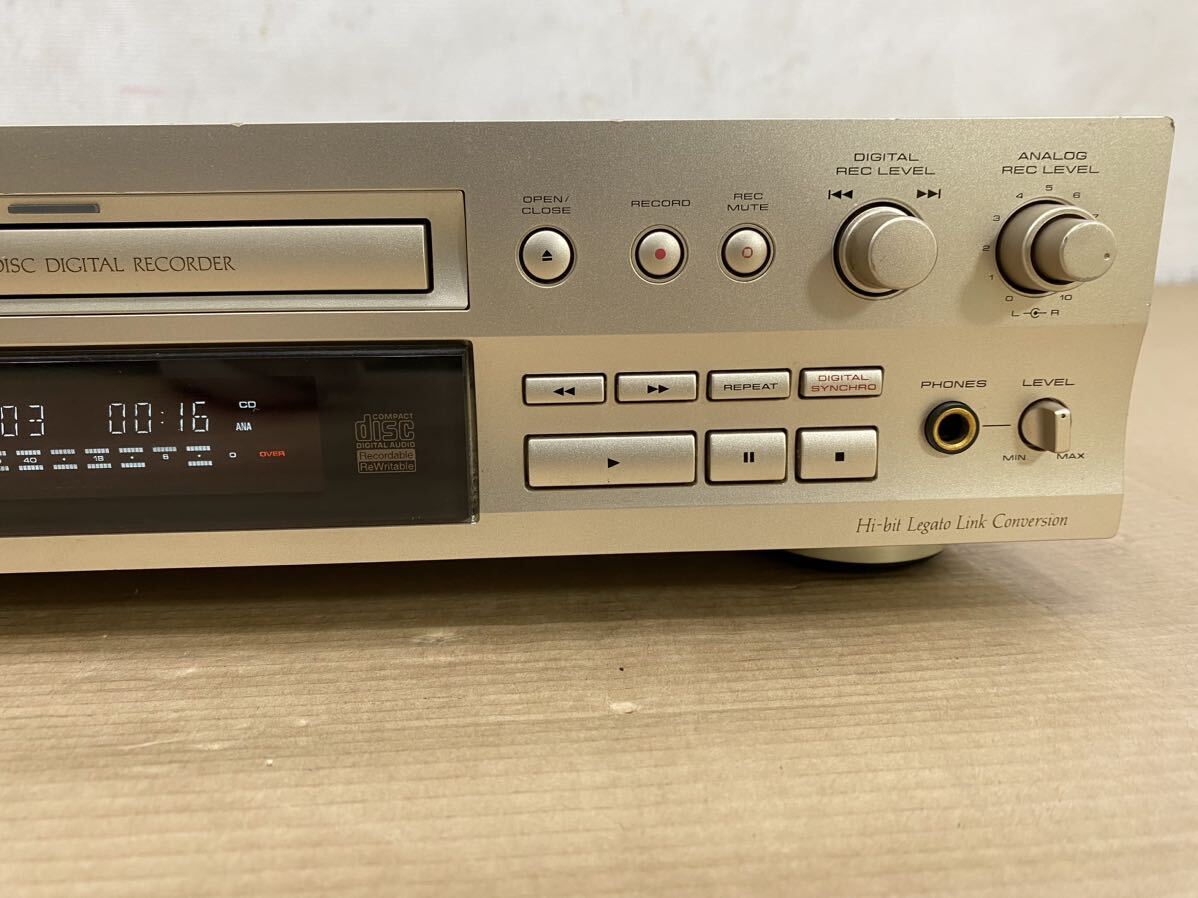 Pioneer Pioneer compact disk recorder PDR-D5