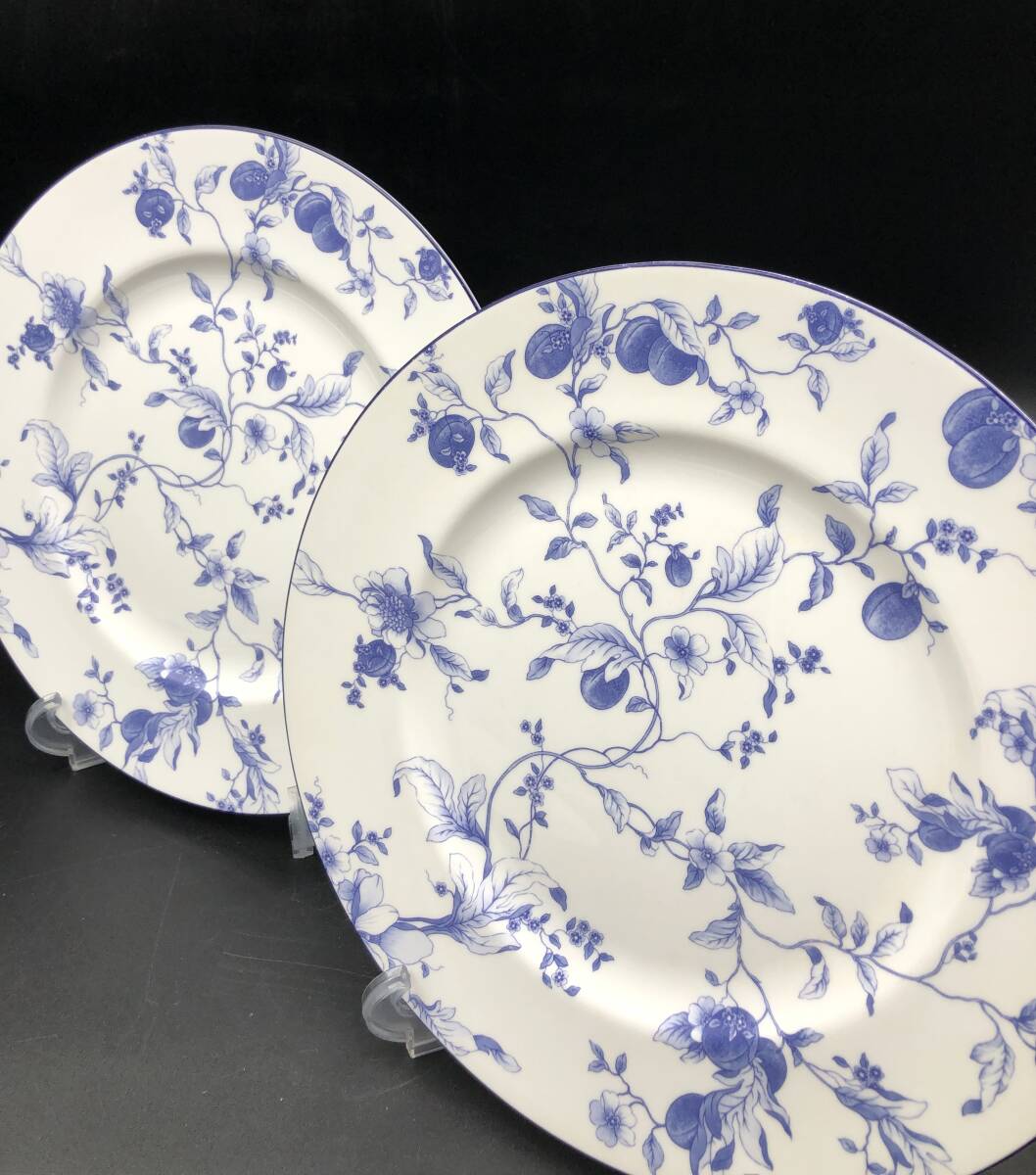 7703606-6【WEDGWOOD】BONE CHINA/Bone China/ウエッジウッド/ボーンチャイナ/大プレート/4点セット/BLUE PLUM/GLEN MIST/INDIAの画像2