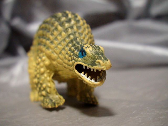 駄菓子屋 ② 昭和 玩具 パチ 恐竜 怪獣 塩ビ中空 軟質 ソフビ人形 アンキロサウルス 恐竜100万年 kkzzaaの画像5