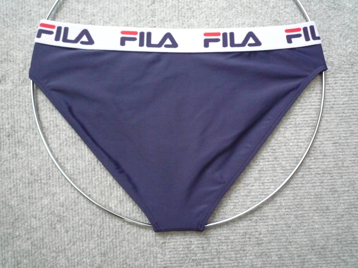 ★新品★FILA フィラ★ 大人女性用 Sサイズ スポーツブルマ ビキニショーツ 女子 ビーチバレー 水着 ネイビー マリンスポーツ 海外XS_画像4