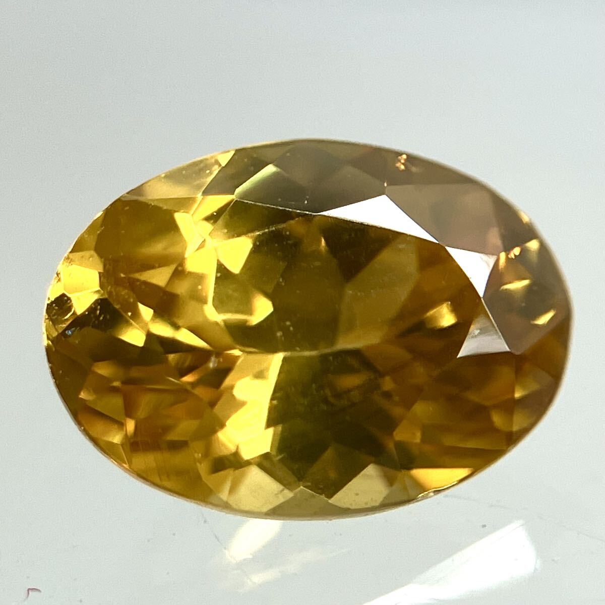 * natural zircon 0.807ct*a approximately 6.3×4.7mm loose unset jewel zircon gem jewelry so-ting attaching S