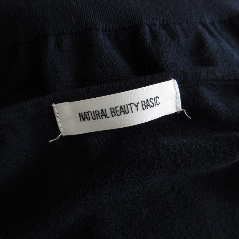 ナチュラルビューティーベーシック NATURAL BEAUTY BASIC 23SS 美品 パールスリットスリーブニット セーター ストレッチ有り 半袖 紺 F_画像7