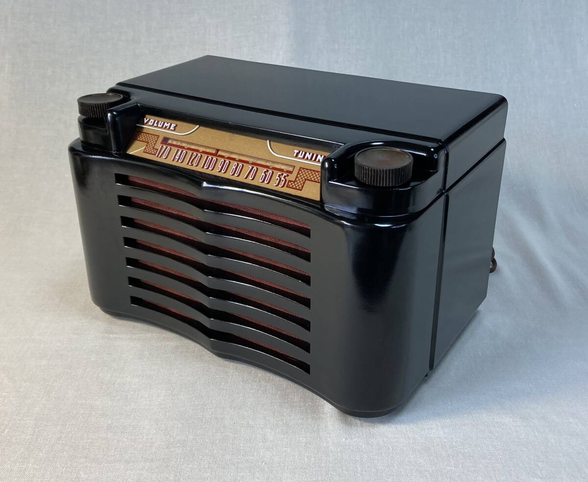 Trav-Ler (トラブラー) GT管5球スーパーラジオ(1本メタル管) モデル 5060A 真空管ラジオ Trav-Ler Radio USA・アメリカ製 『整備品』