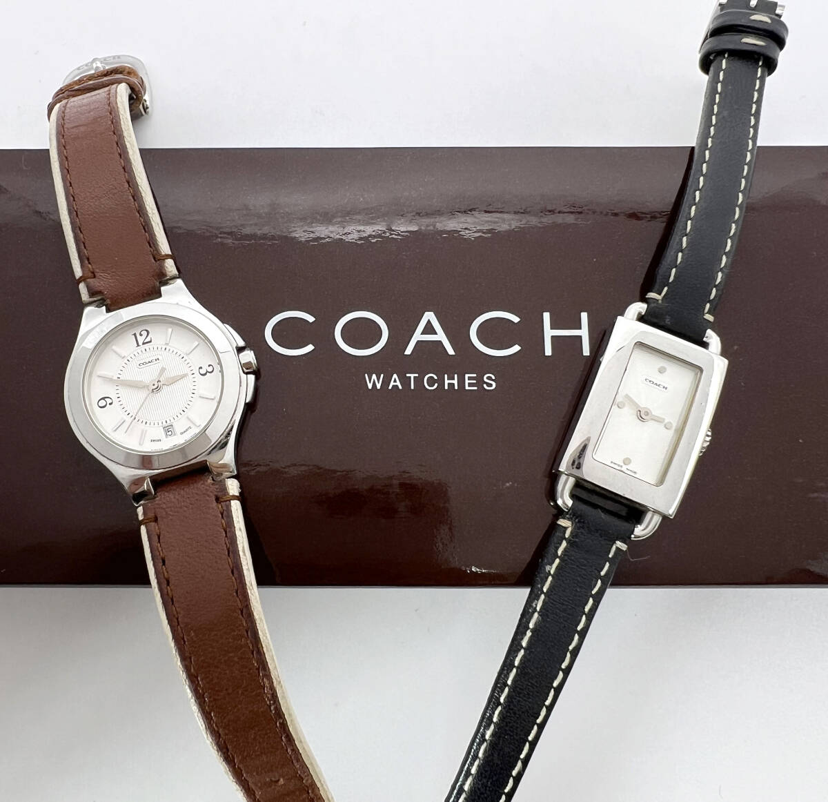 稼働 腕時計 2本 COACH コーチ クオーツ レディース コーチ 革ベルト シルバー文字盤の画像1