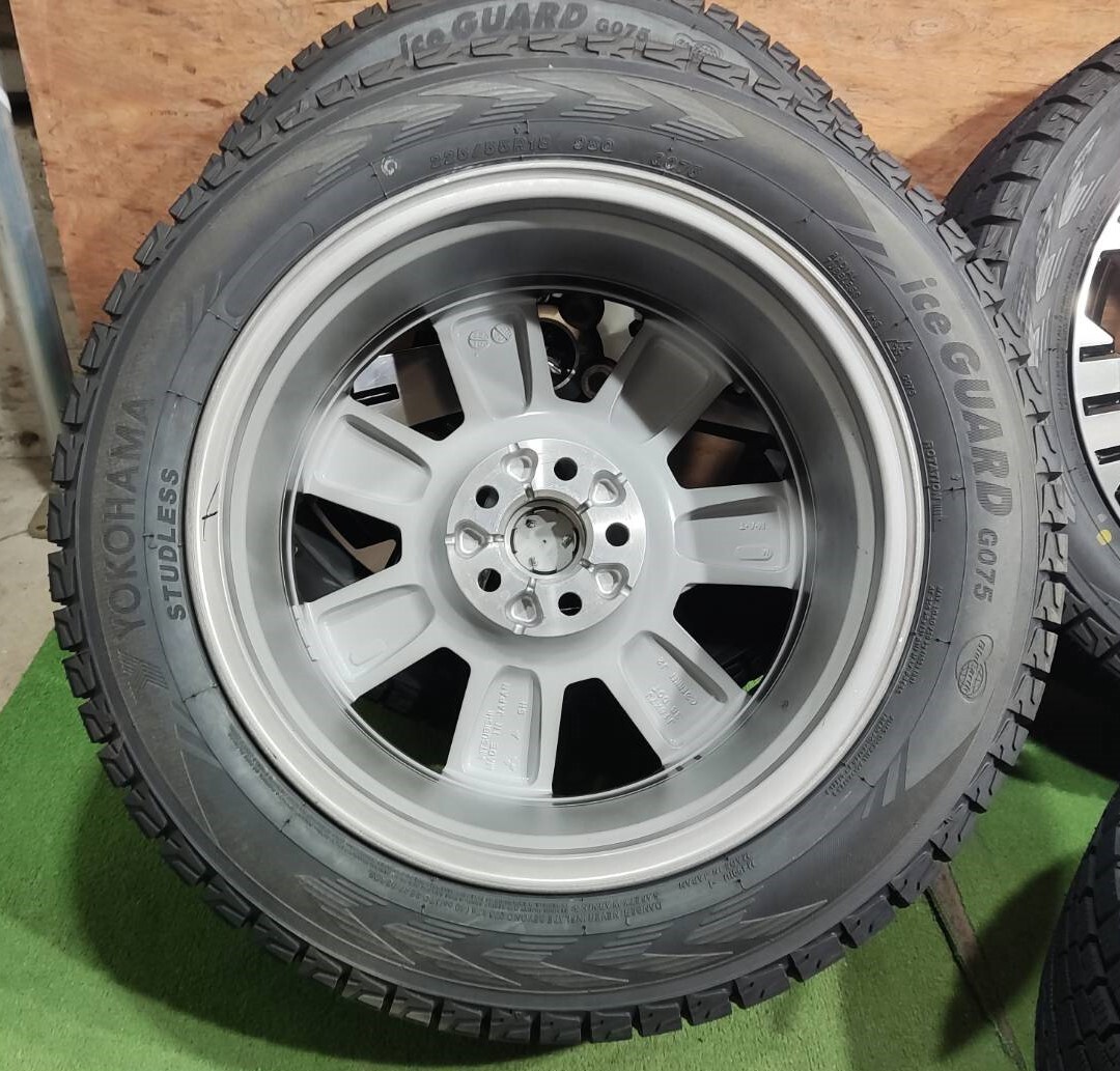 ★バリ溝！イボ付き★【三菱 デリカD：5 純正】225/55R18 YOKOHAMA iceGUARD G075【2023年】18X7J ET38 5H/114.3 4本セット！の画像6