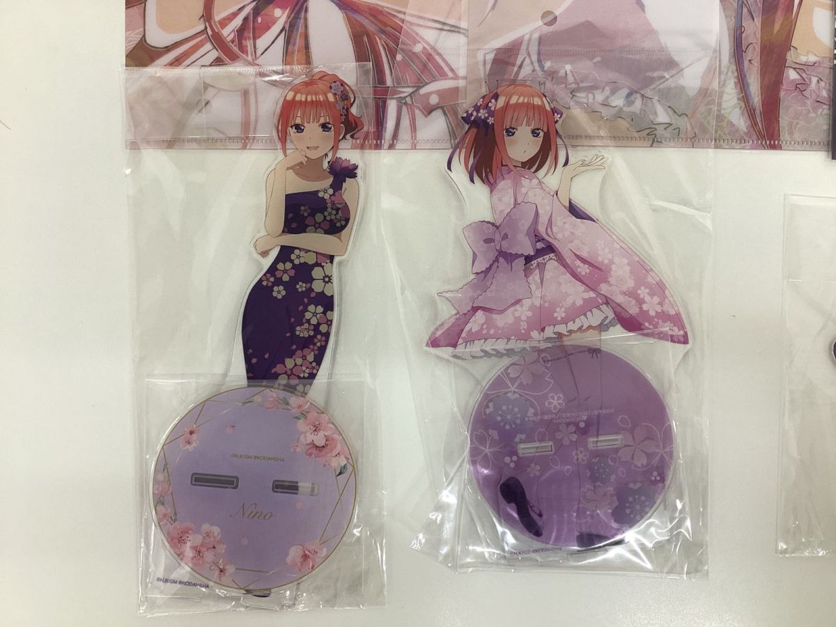 【現状】五等分の花嫁 中野二乃 グッズ まとめ売り キャラ分け BIGアクリルスタンド クリアファイル 他_画像4