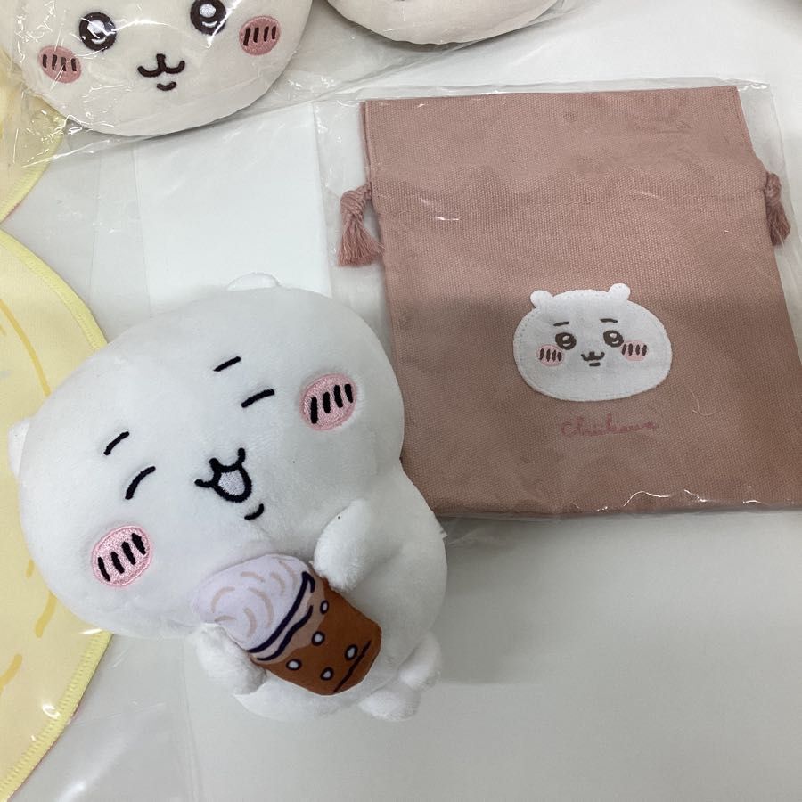 【現状】 ちいかわ グッズ まとめ売り ぬいぐるみ ルームシューズ 巾着 他 うさぎ まじかるちいかわの画像7