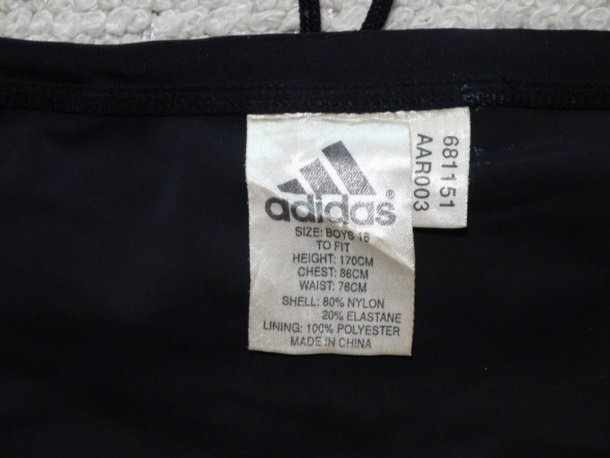 350 adidas Adidas черный. простой дизайн Size US-BOYS16 б/у 