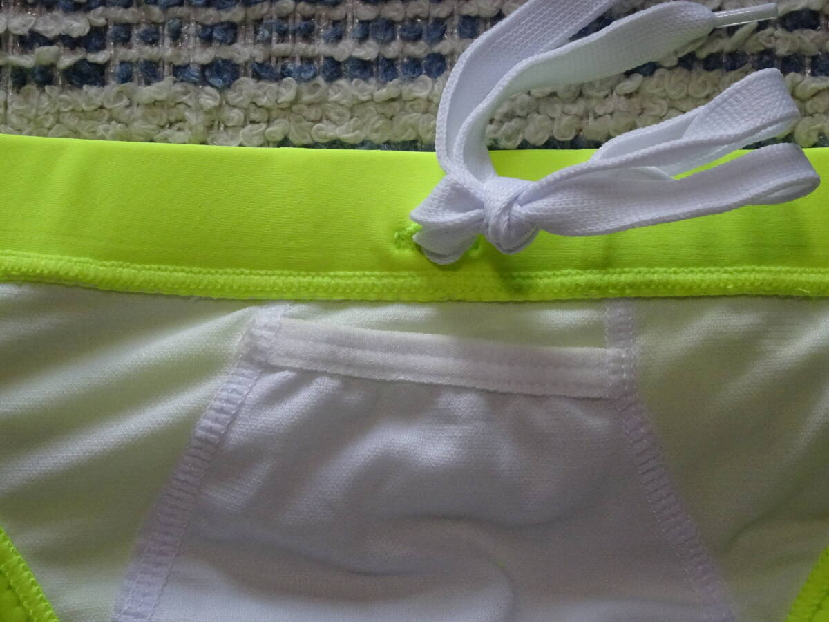 400 M UXH бренд флуоресценция желтый зеленый плавание трусики бикини SizeM новый товар 