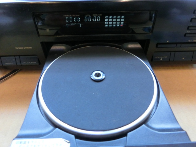 通電確認のみ◆PIONEER/パイオニア PD-T01 CDプレーヤー◆COMPACT DISC PLAYERの画像4