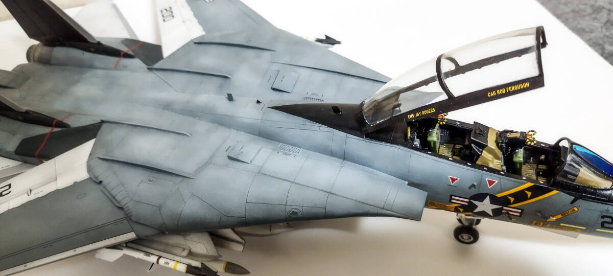 ★タミヤ1/48　GRUMMAN F-14A TOMCAT　完成品★_画像2