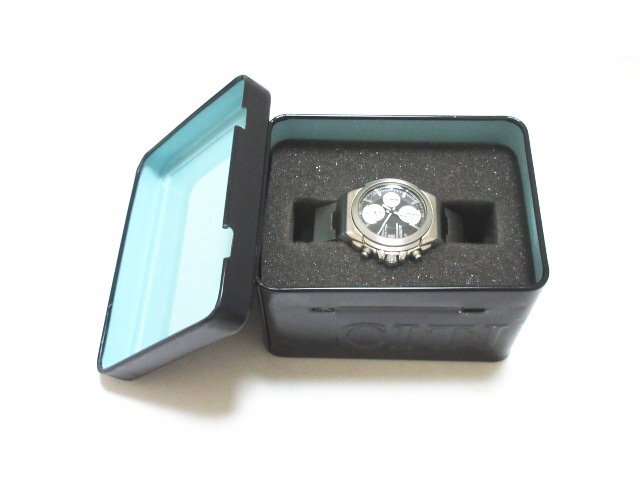 XB553◇シチズン オキシー クロノグラフ クォーツ メンズ腕時計 0510-K12151 3針 デイト カットガラス シルバー 黒文字盤 防水 / 現状渡しの画像10