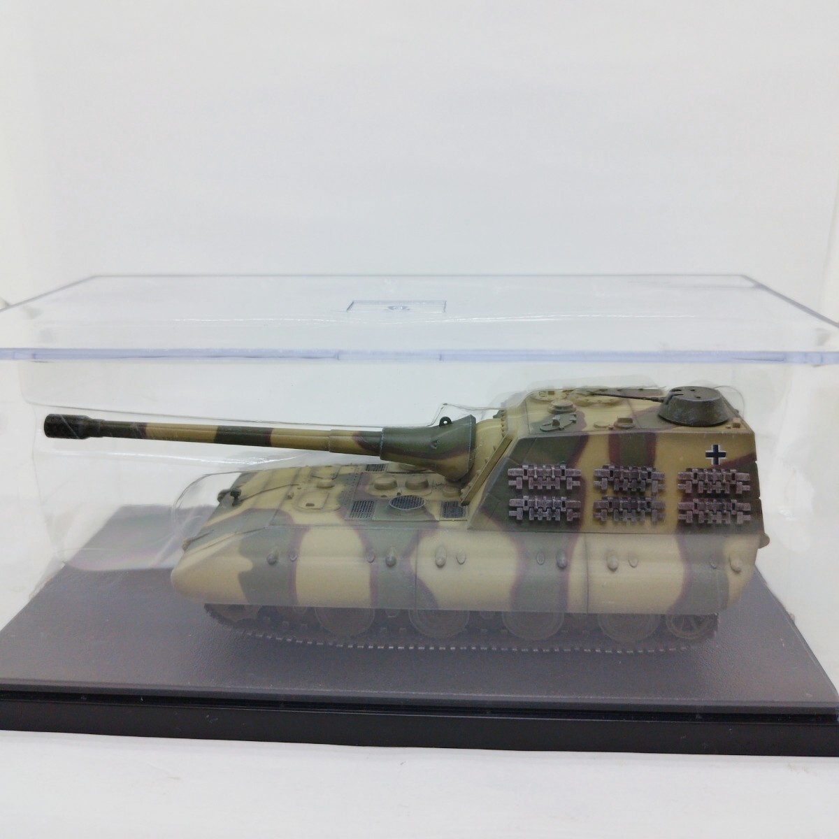 [ коробка трещина Junk ]ModelCollect 1/72 GERMAN WWⅡ JAGDPANZER E100 TANK DESTORY WITH 170mm GUN, 1946 CAMOUFLAGE