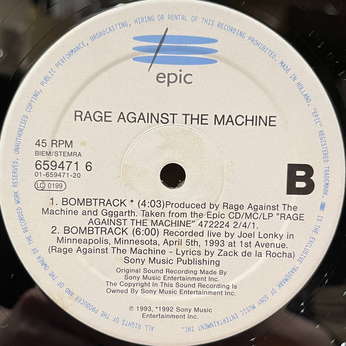 * festival . day! rare 12 -inch record *Rage Against The Machine Ray ji*age instrument * The * machine / Bombtrack 12inch 659471 6 Holland record 