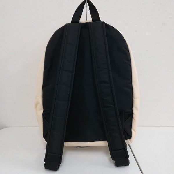 N913c [人気] FOG ESSENTIALS FEAR OF GOD GRAPHIC BACKPACK クリーム系 バックパック リュック | ファッション小物 Gの画像2