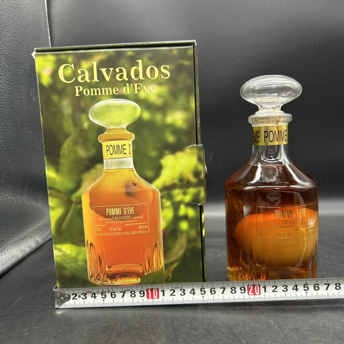 Calvados Pomme de Eve Brandy カルヴァドス ポム・ド・イブ ブランデー 600 ml フランス産 ギフト りんご入り 571_画像9