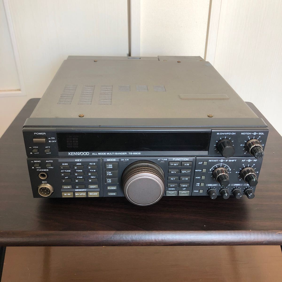 【KENWOOD/ケンウッド 】ALL MODE MULTI BANDER TS-690S アマチュア無線機 現状品の画像1