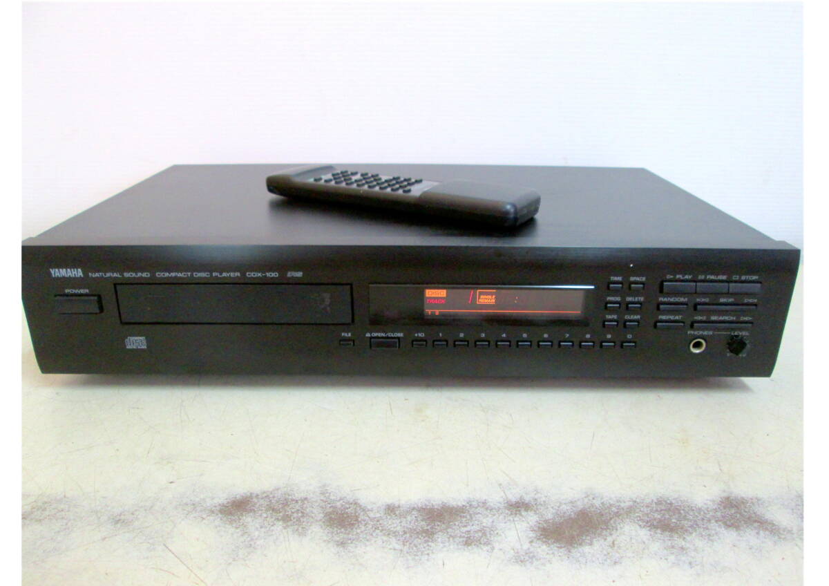 ◇ 404059 ◇ CDデッキ 「ジャンク品」 YAMAHA ヤマハ CDX-100 リモコン付 ※再生可_画像1