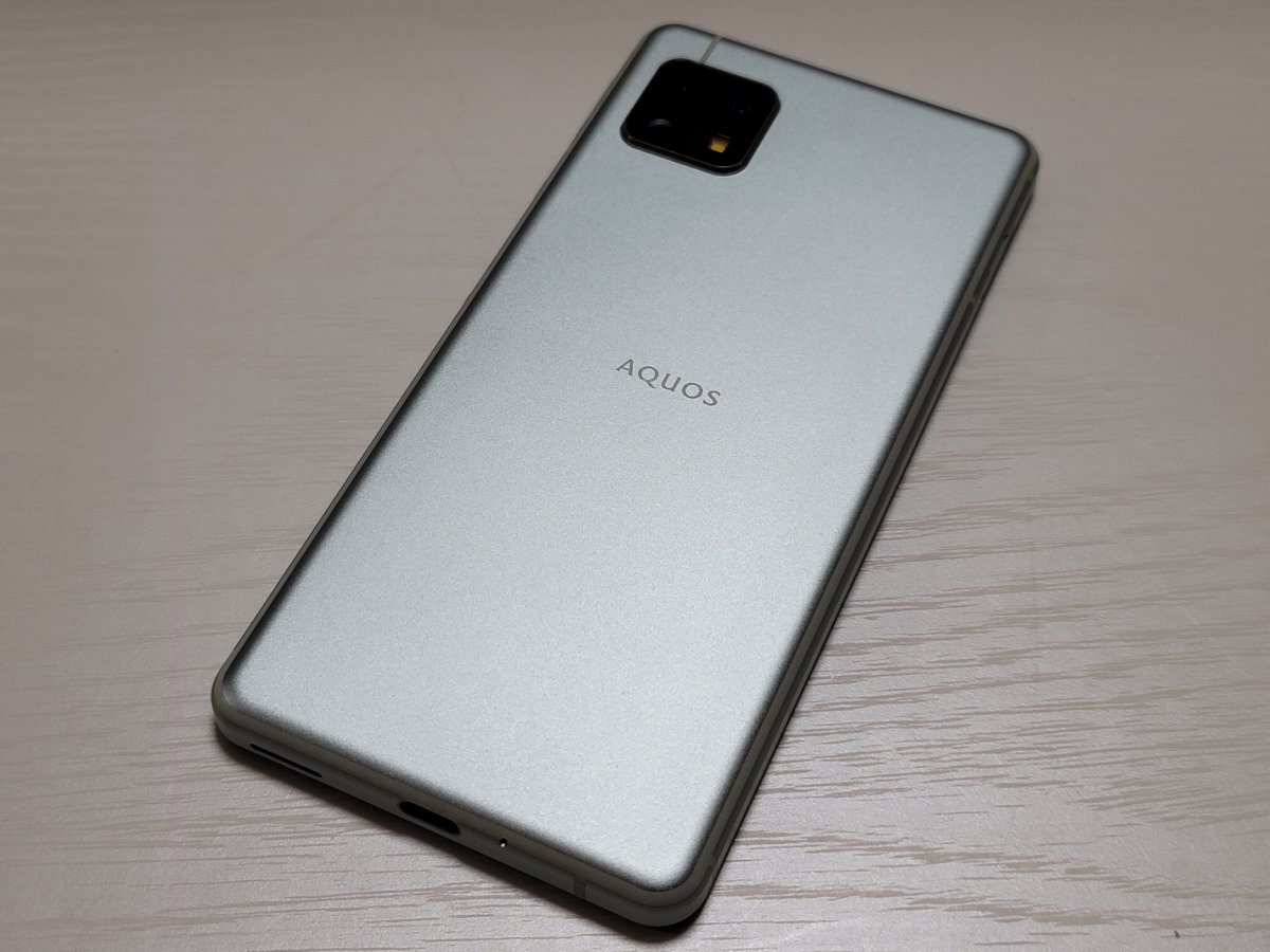  ★【40354WM】 ジャンク SoftBank A004SH SHARP AQUOS sense5G オリーブシルバー 1円 ! 1スタ !の画像2