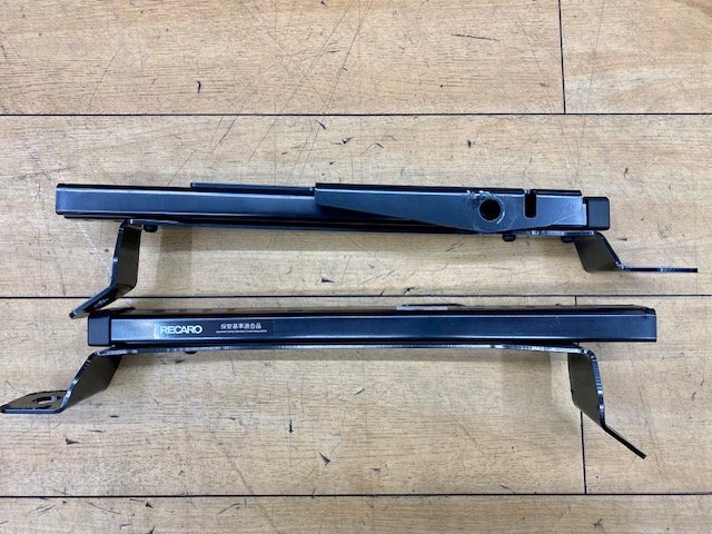 【中古品】レカロ ベースフレーム 2085.025.2 ホンダ HONDA シビック CIVIC FK7/8 FC1 インサイト ZE4  右席用 レカロレール の画像4