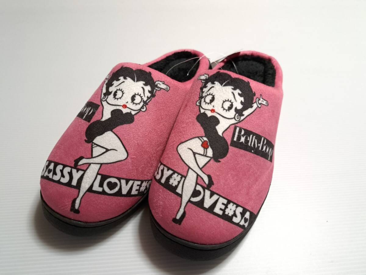 ベティちゃん サンダル Ｍ ピンク 新品 未使用 ルームシューズ スリッパ ベティ・ブープ BettyBoop ふわもこ 即決 送料無料_画像1