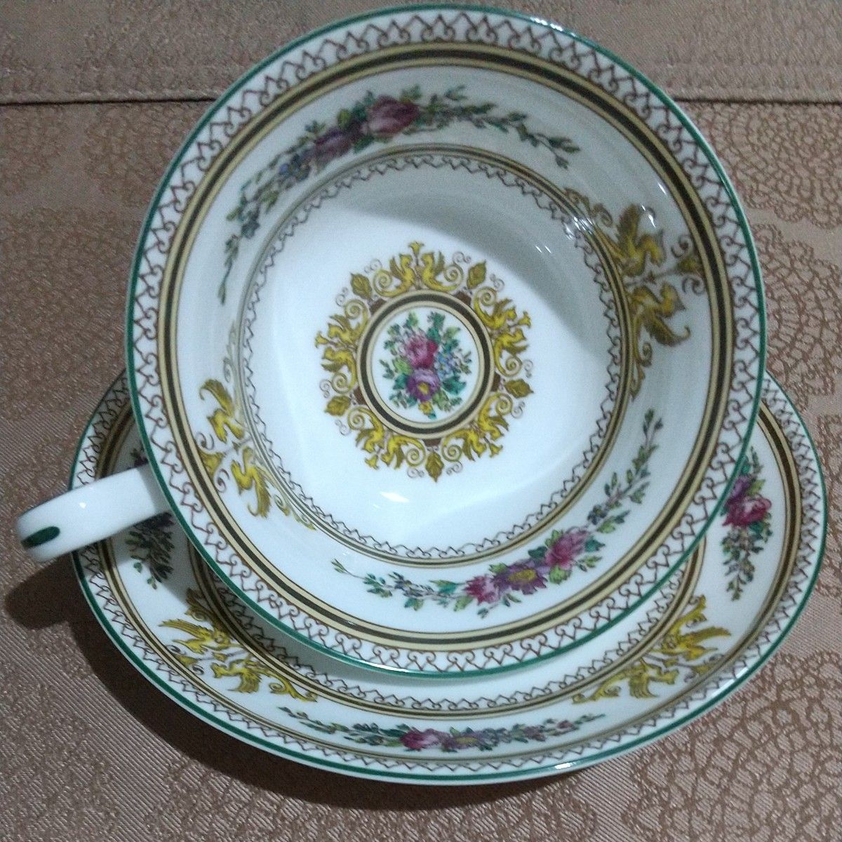 WEDGWOOD 　ウェッジウッド　　　　　　 コロンビア エナメル  ティーカップ ソーサー