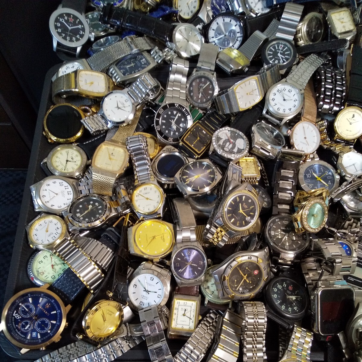 腕時計まとめて メンズ腕時計 レディース腕時計 合計250個 総重量約14.5Kgジャンクの画像5
