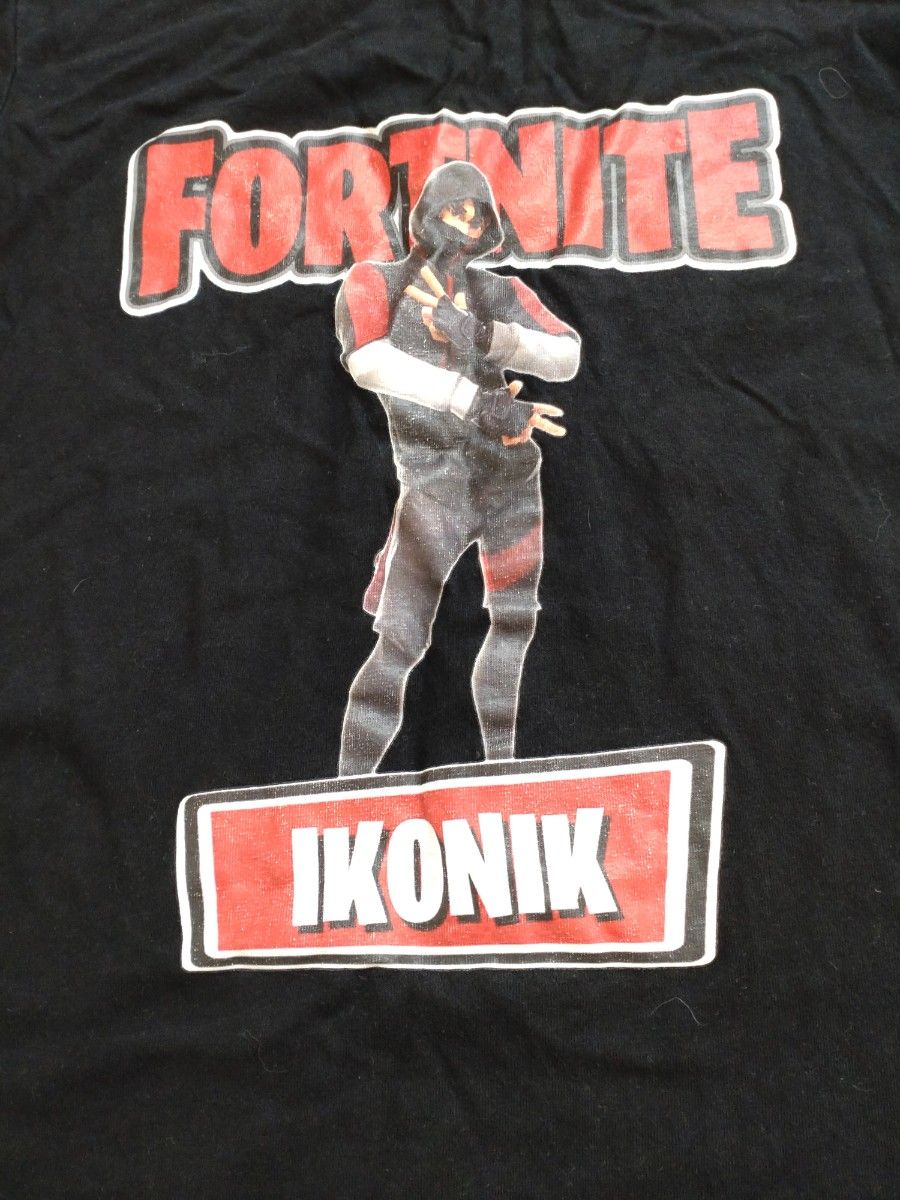 Fortnite フォートナイト 半袖Tシャツ iconic アイコニック 140cm