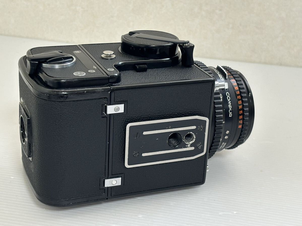 HASSELBLAD ハッセルブラッド 500C/M ブラック レンズ Carl Zeiss Planar 80mm 1:2.8 中判フィルムカメラ 純正ストラップ&フードの画像6